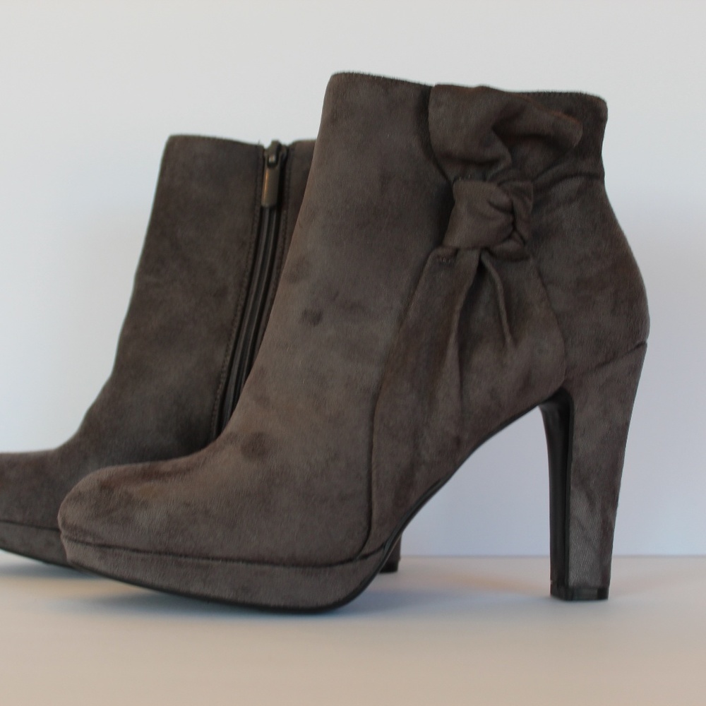 Grey Moneli heel booties Size 7.5